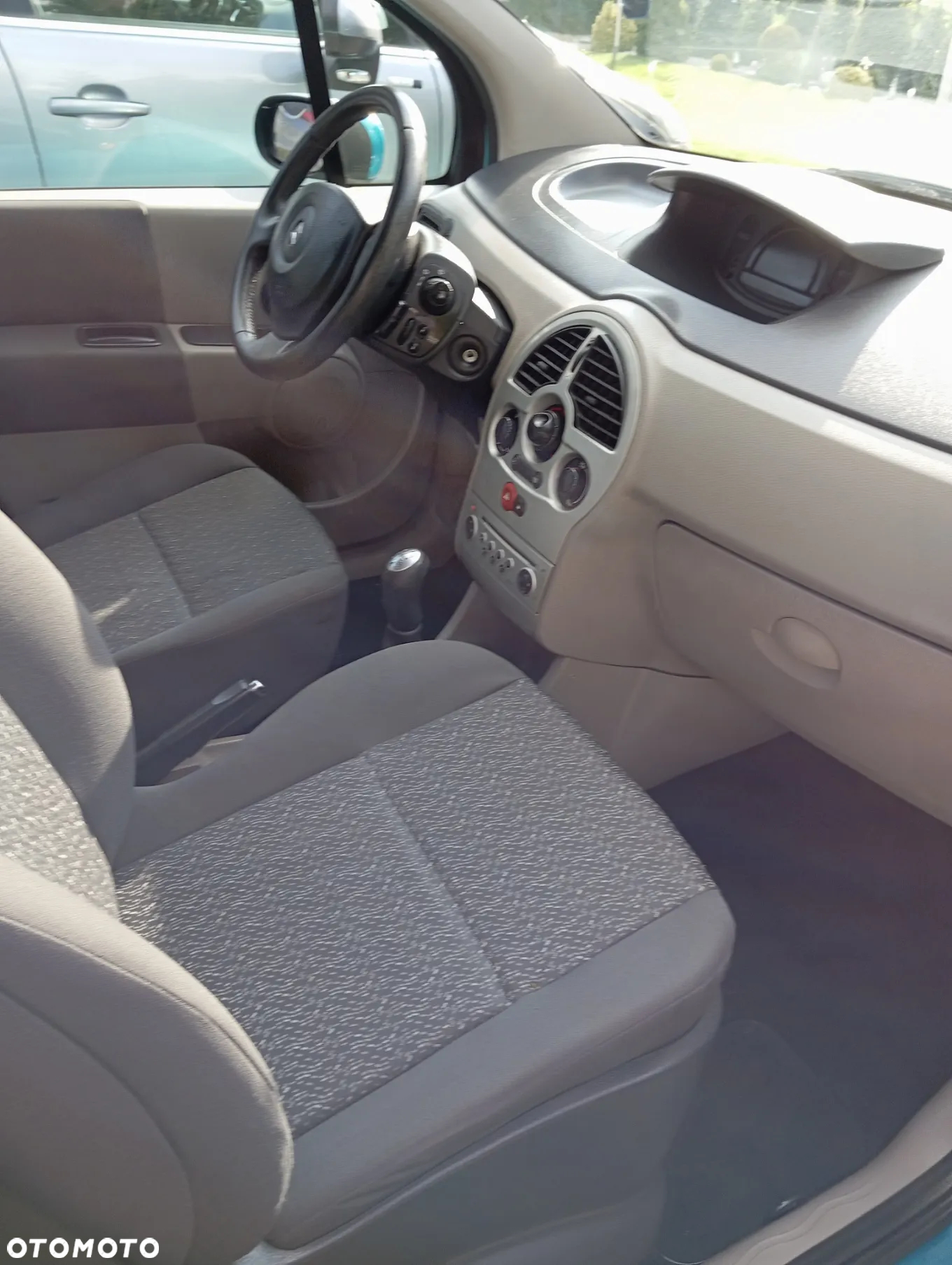 Renault Modus 1.2 16V Privilege - 10