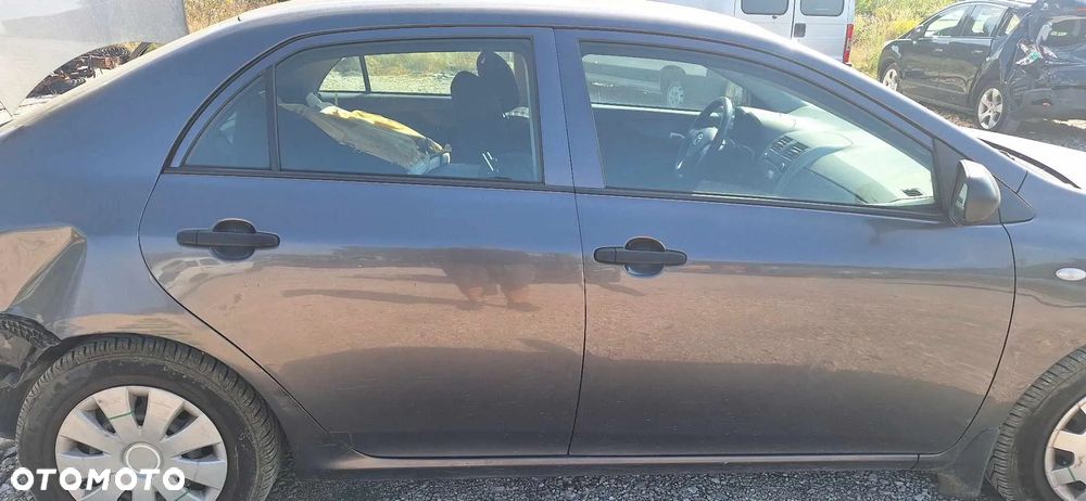 Toyota COROLLA E15 zacisk hamulcowy prawy lewy tył - 2