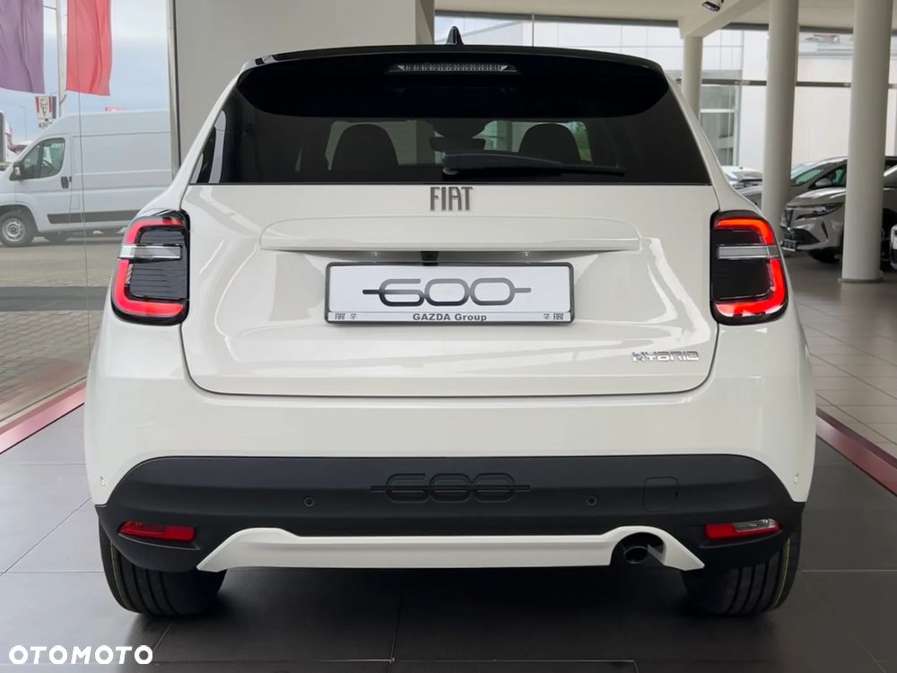 Fiat 600 1.2 Turbo La Prima eDCT - 5