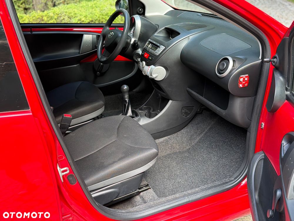 Toyota Aygo - 15
