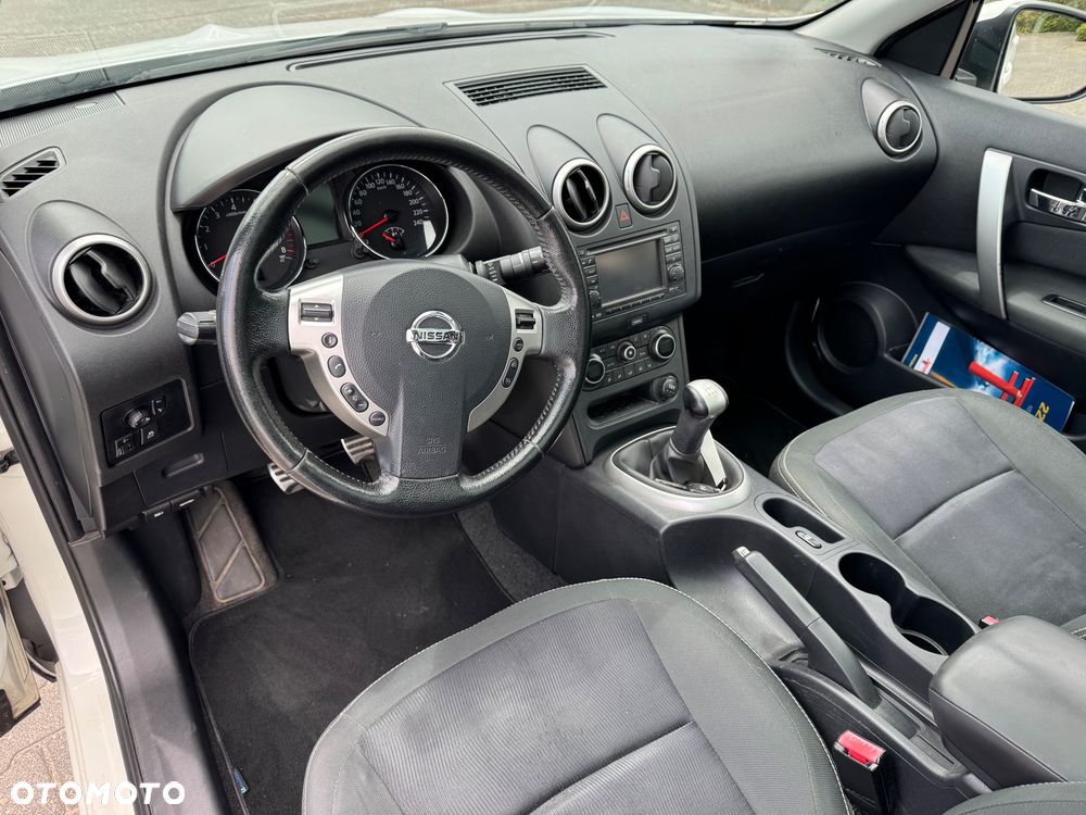 Nissan Qashqai - 29