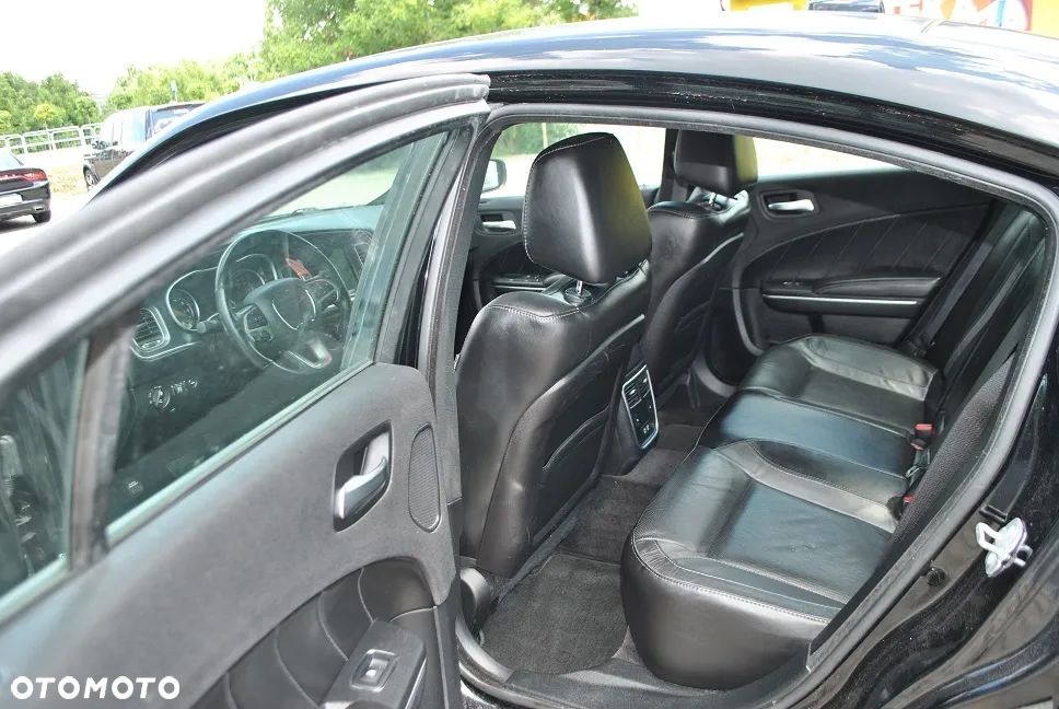 Dodge Charger 3.6 GT - 7