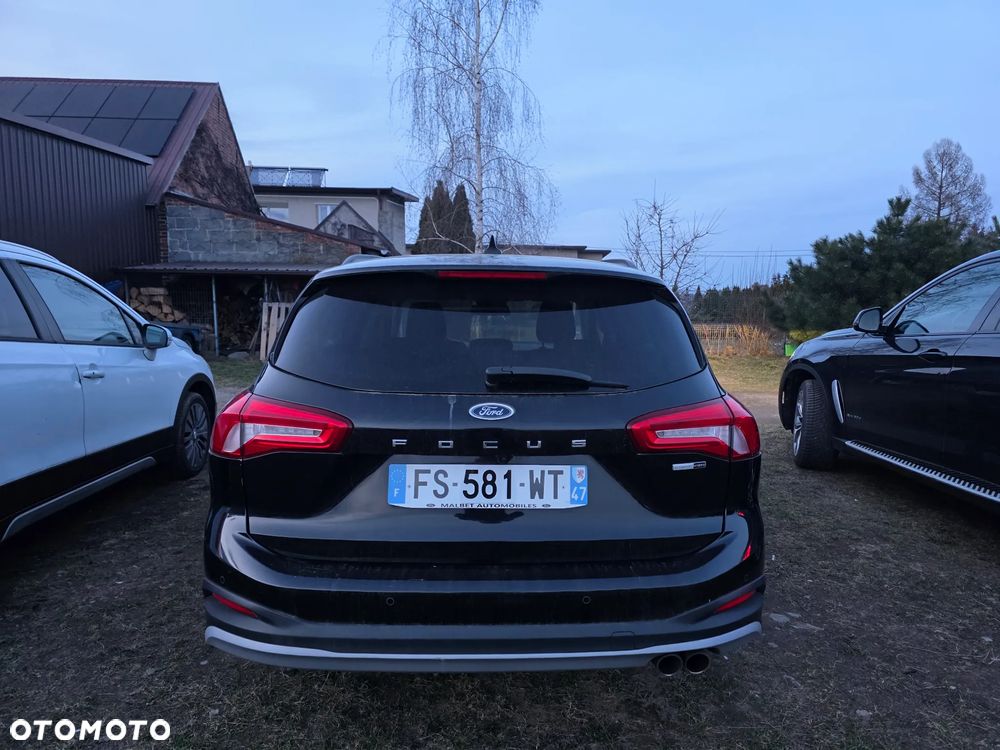 Ford Focus 1.0 EcoBoost Hybrid ACTIVE X - 5