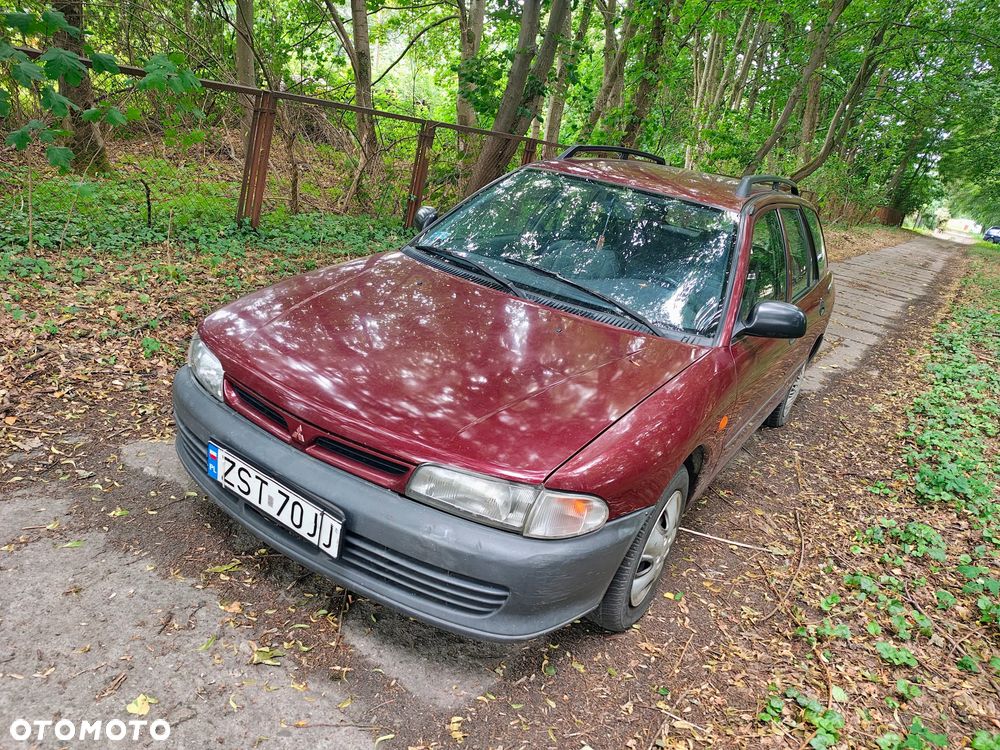 Mitsubishi Lancer 1300 GLi - 1