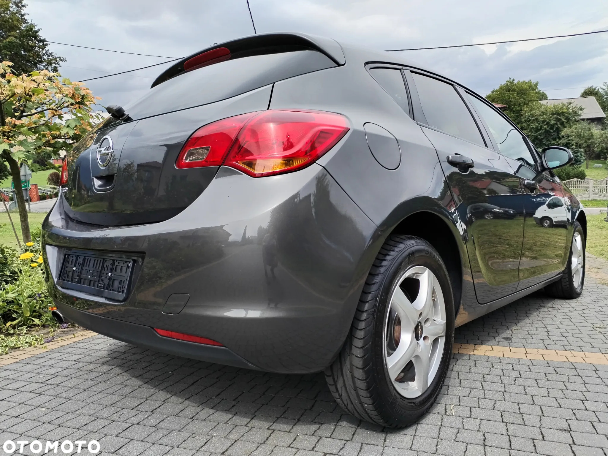 Opel Astra - 16