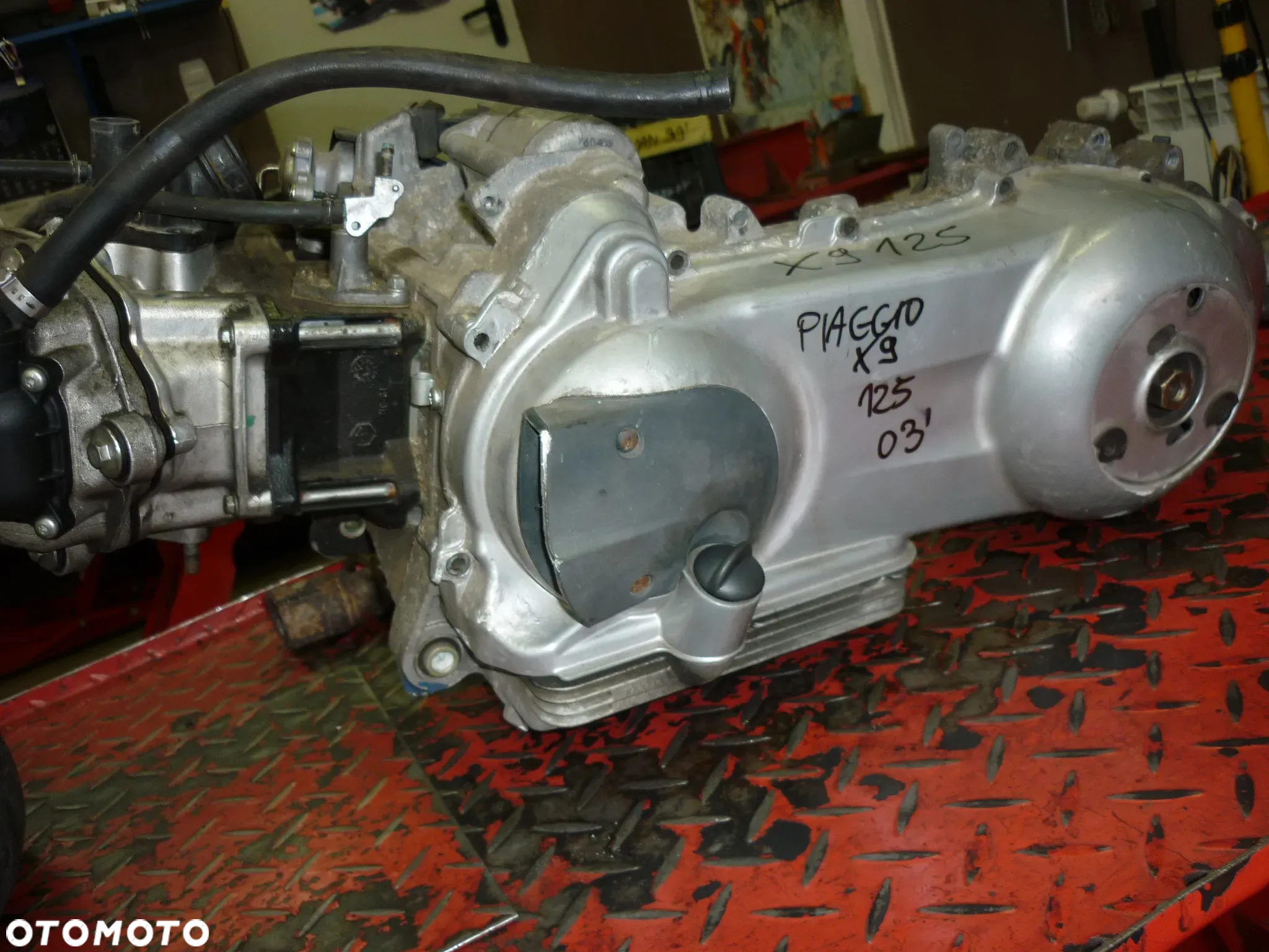Silnik na części Piaggio X9 125 rok 2003 - 19