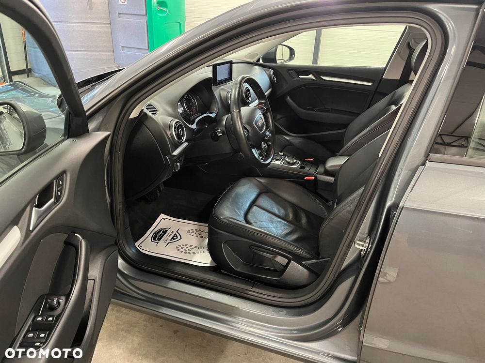 Audi A3 Sportback - 14