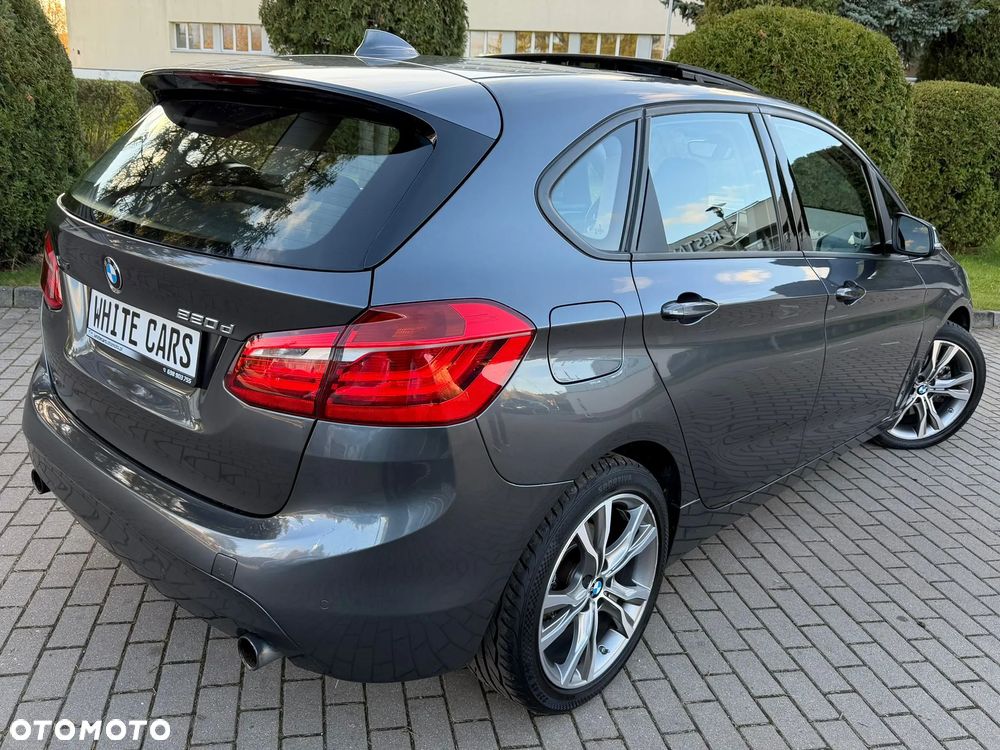 BMW Seria 2 220d Active Tourer xDrive Sport-Aut Sport Line - 4