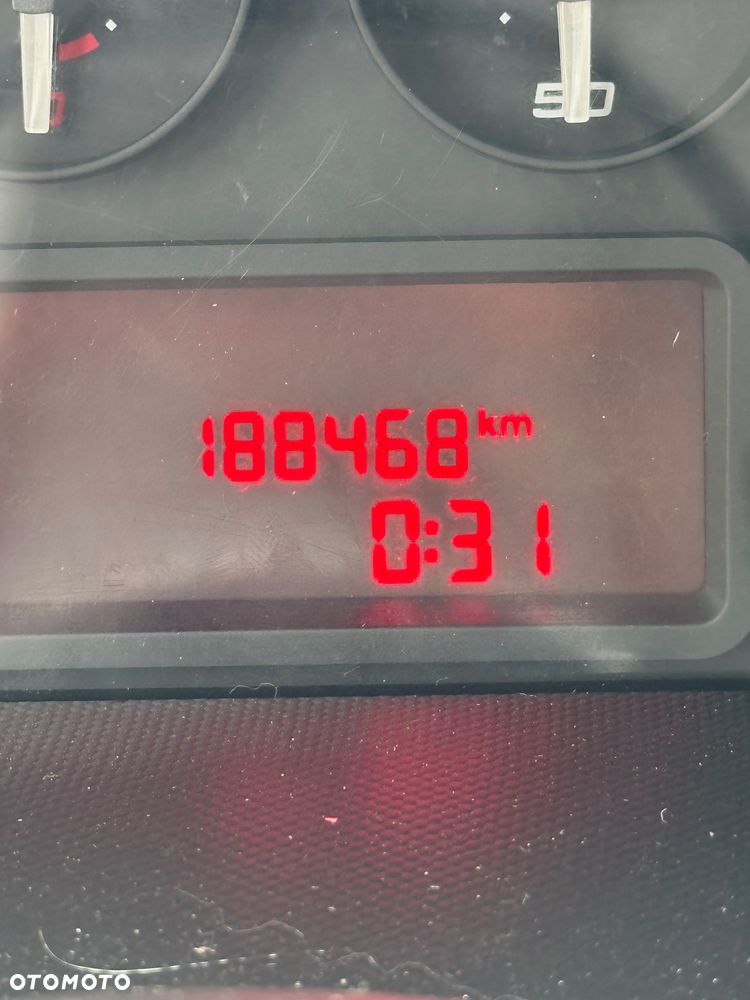 Iveco DAILY 35C15 35C18 50C15 KLIMA / TEMPOMAT - 19
