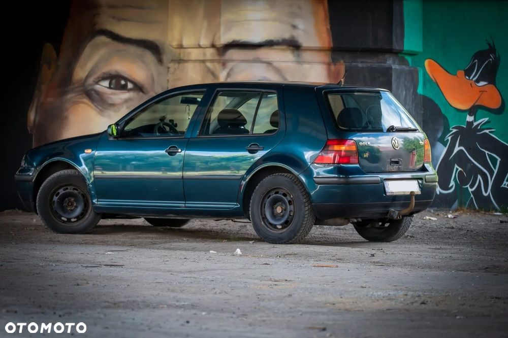 Volkswagen Golf 1.9 TDI - 4
