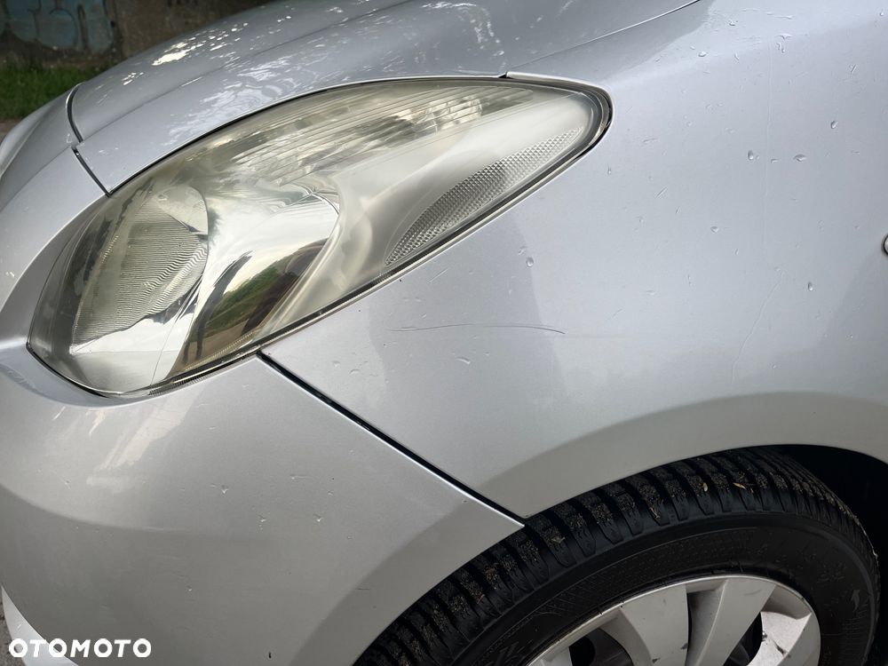 Toyota Yaris 1.3 VVT-i Luna - 11