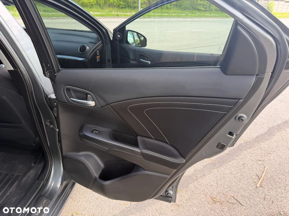 Honda Civic 1.6 i-DTEC Lifestyle (Honda Connect+) - 21