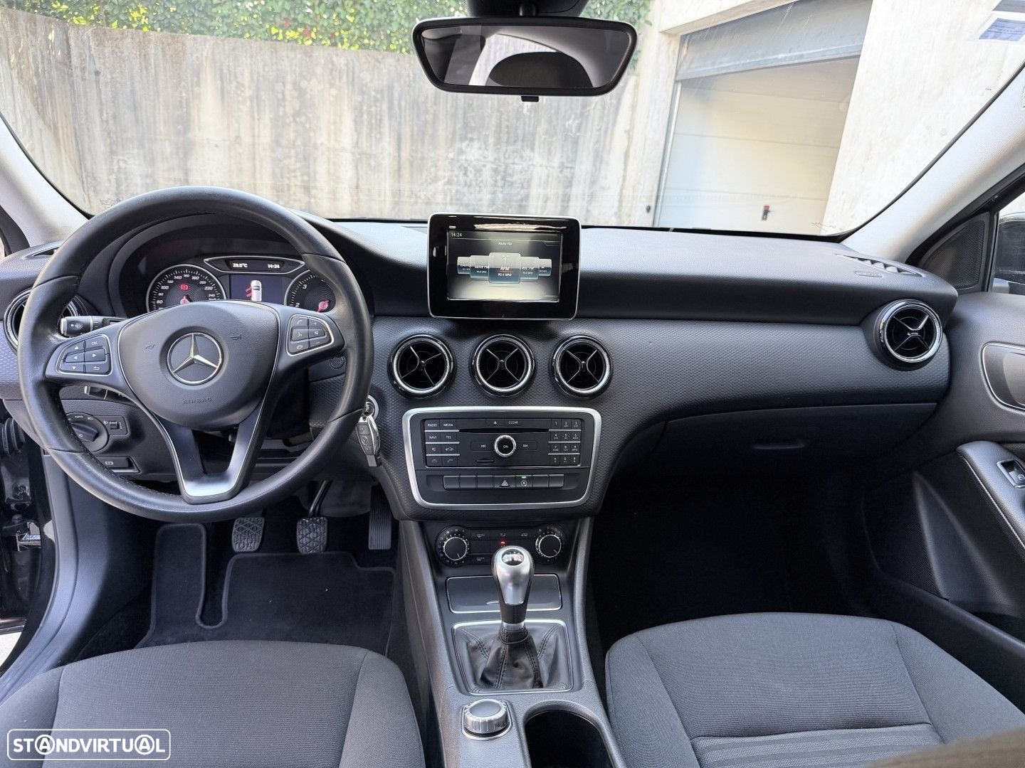 Mercedes-Benz A 180 CDI (BlueEFFICIENCY) Urban - 11