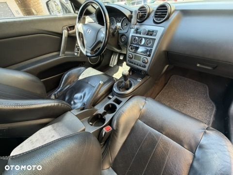 Hyundai Coupe - 7