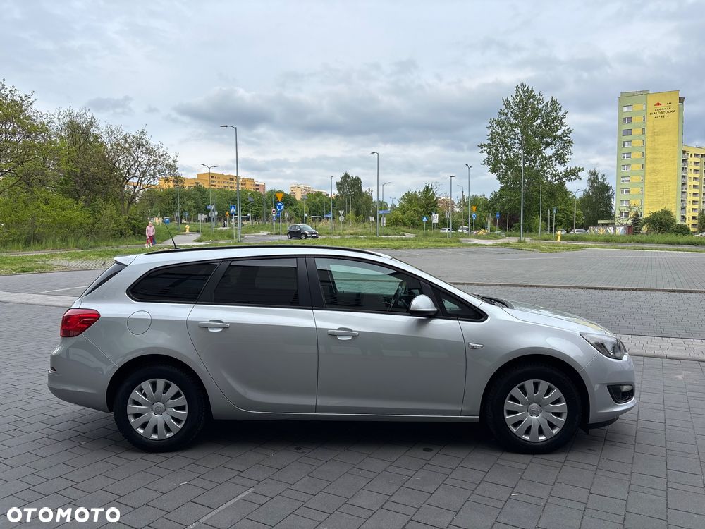 Opel Astra 1.6 CDTI Active - 8
