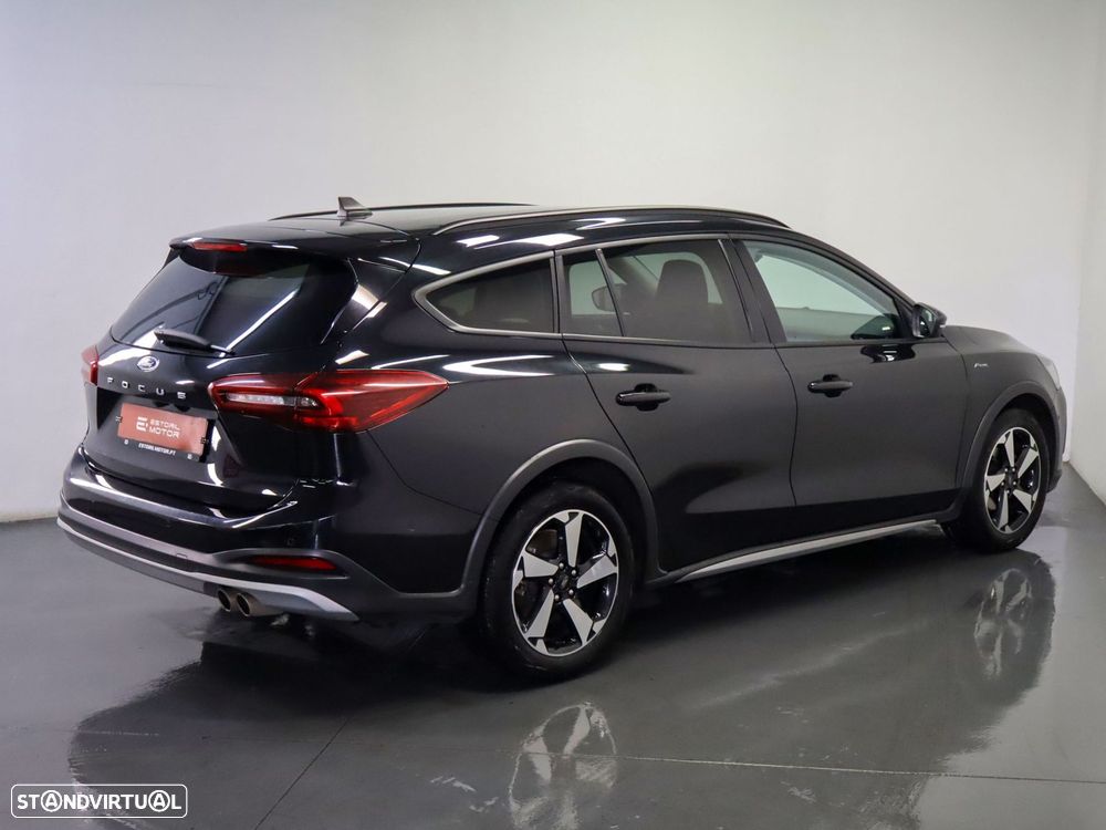 Ford Focus SW 1.0 EcoBoost MHEV Active X - 4