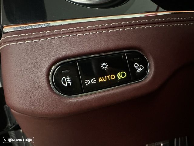 Bentley Flying Spur W12 - 23