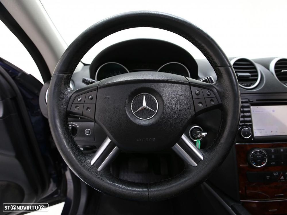 Mercedes-Benz ML 320 CDi - 19