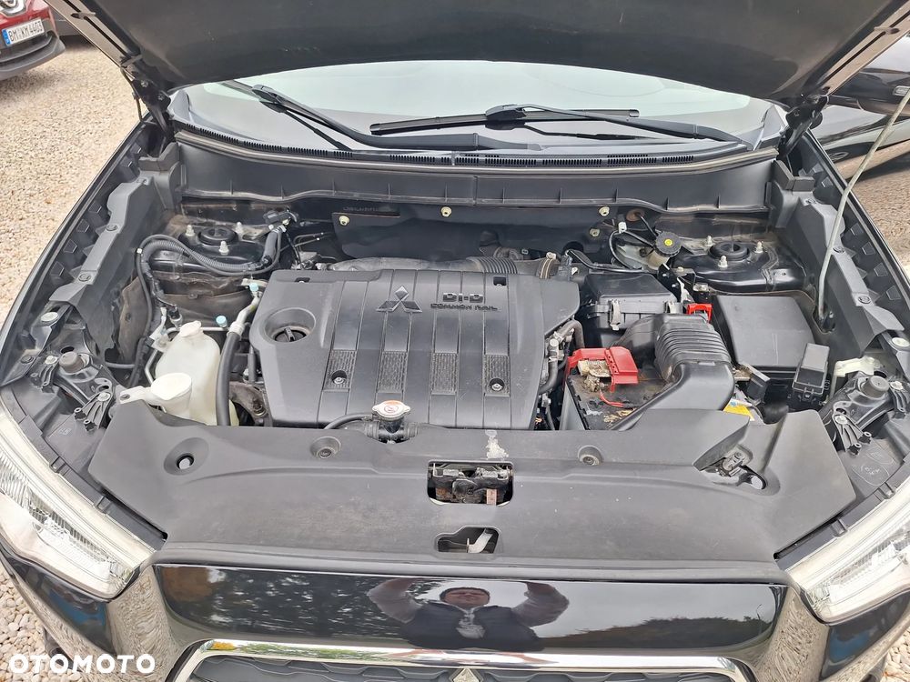 Mitsubishi ASX 2.2 DI-D 4WD Automatik Diamant Edition - 37