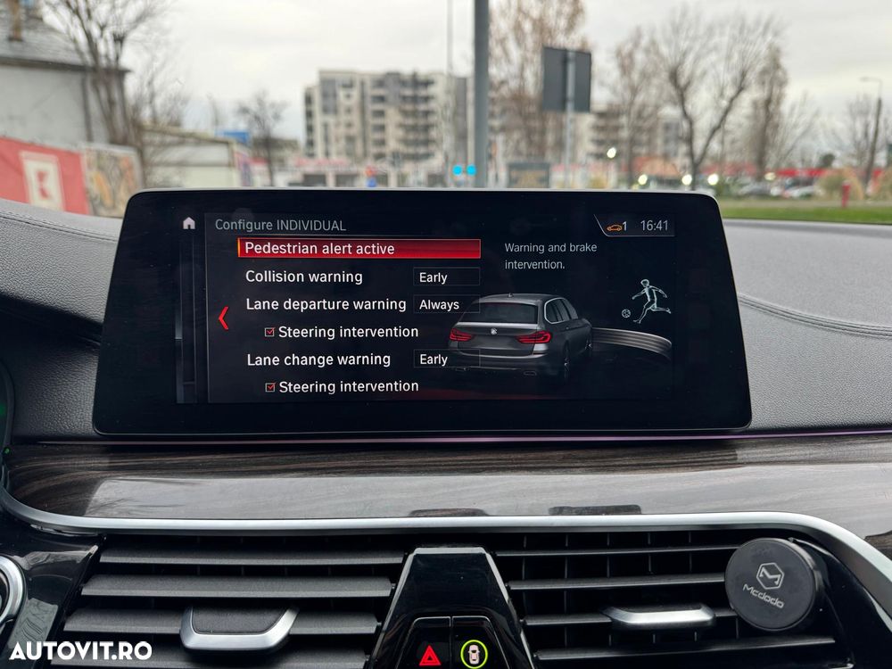 BMW Seria 5 520d xDrive Aut. Luxury Line - 16