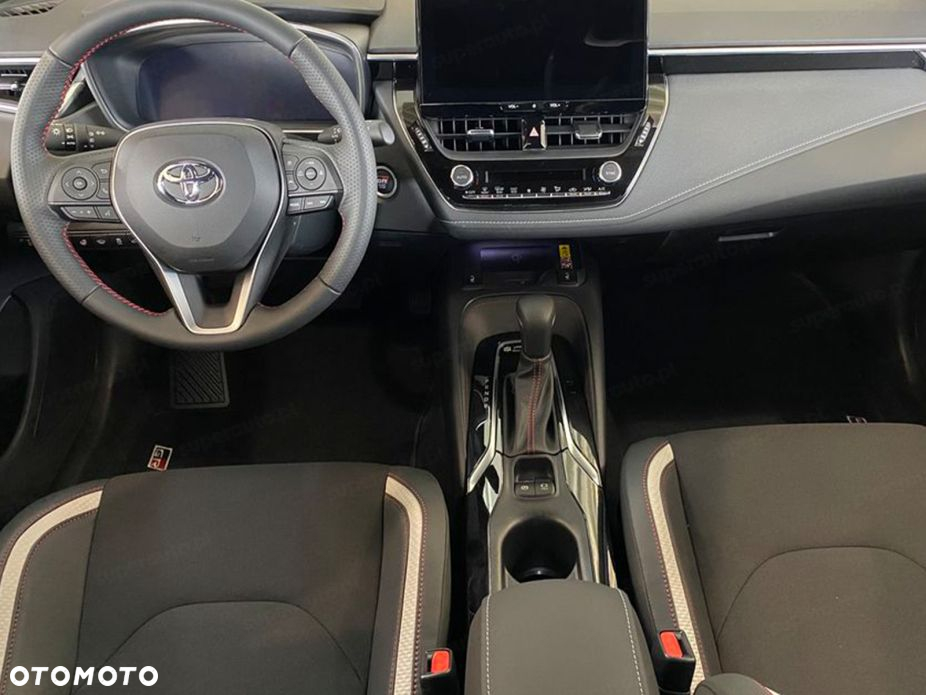 Toyota Corolla - 6