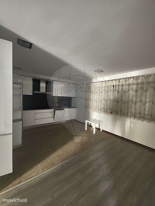 Moradia T3 para arrendamento - Grande imagem: 2/17