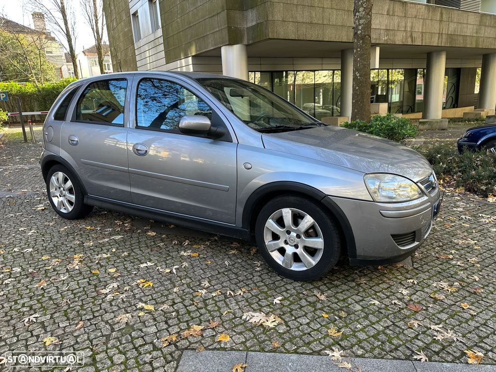 Opel Corsa 1.3 CDTi Enjoy EcoFLEX - 10