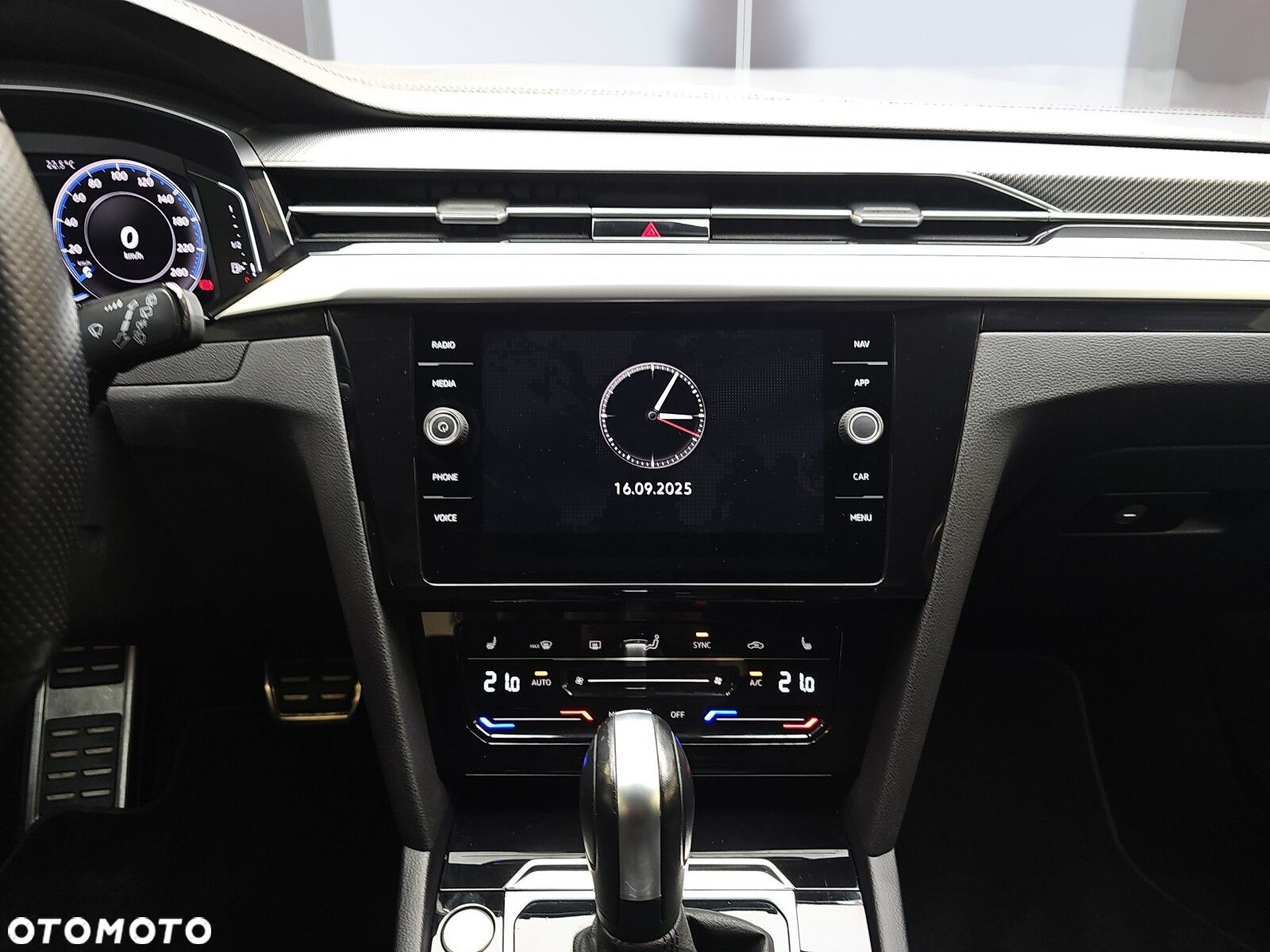 Volkswagen Arteon 2.0 TSI Elegance DSG - 16