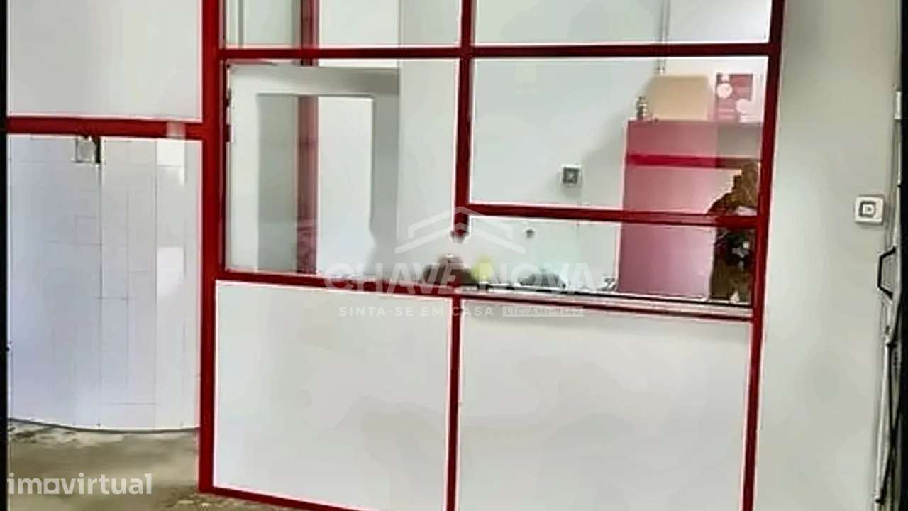Armazém / Espaço Comercial c/ Terraço no Bonfim (Porto) - Grande imagem: 5/5