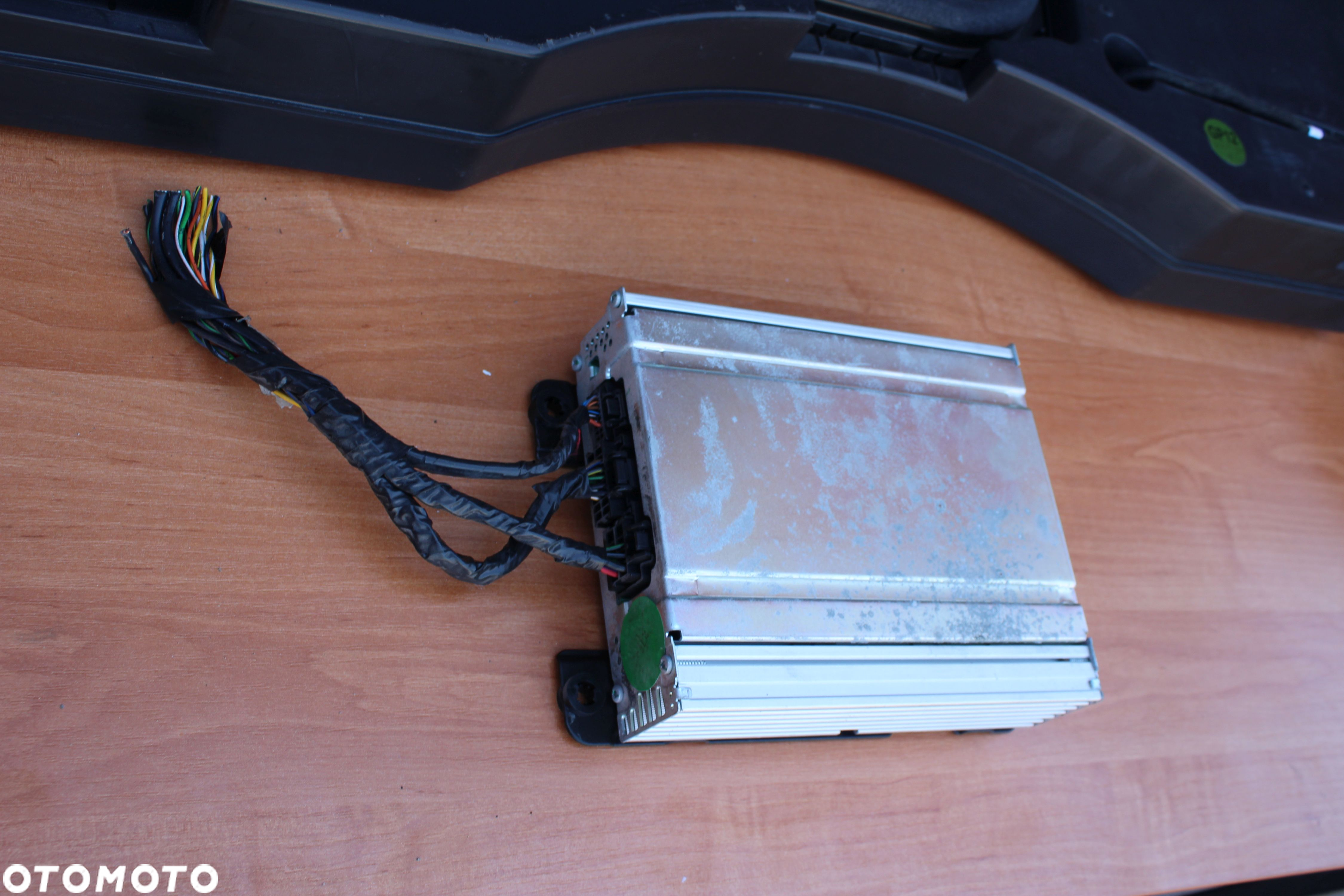 WZMACNIACZ SUBWOOFER GŁOŚNIKI INSIGNIA A 13240963 13320251 - 6