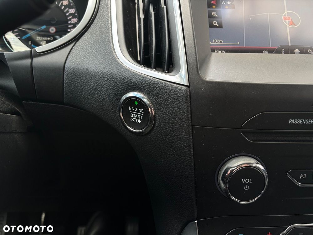 Ford S-Max 2.0 TDCi Titanium - 24