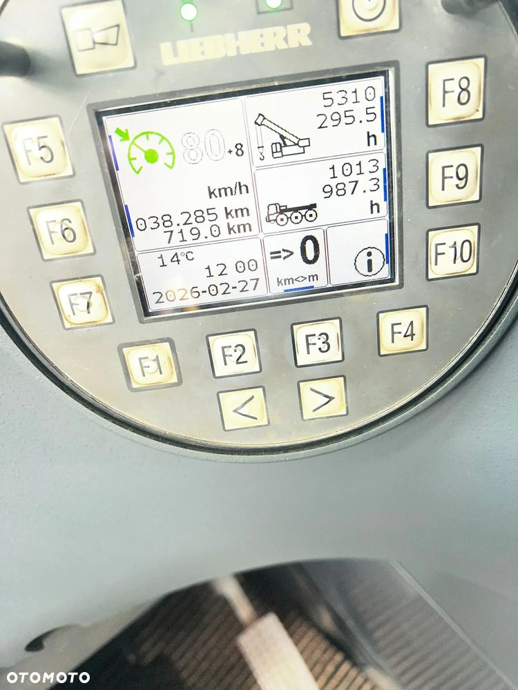 Liebherr LTM 1090-4.2 - 6