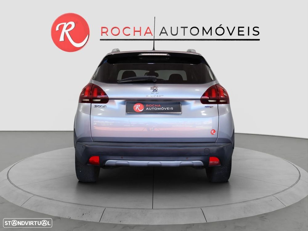 Peugeot 2008 - 8