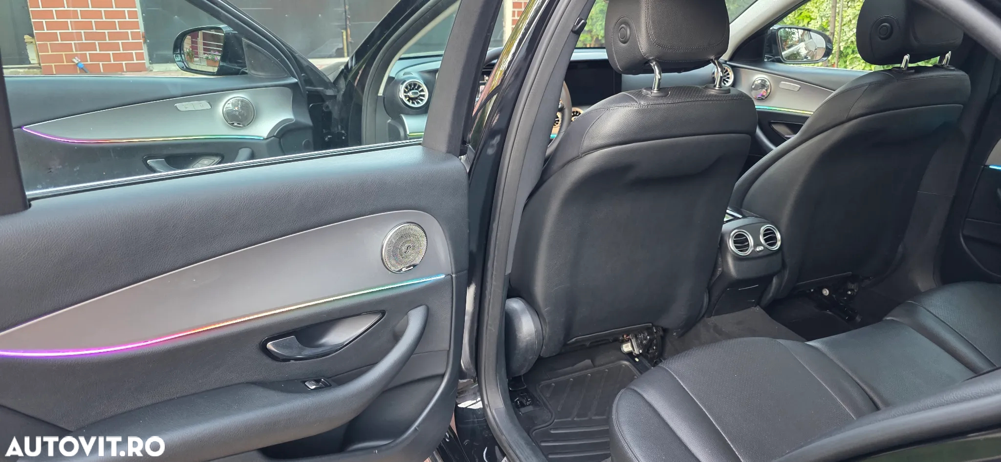 Mercedes-Benz E 200 d 9G-TRONIC AMG Line - 19