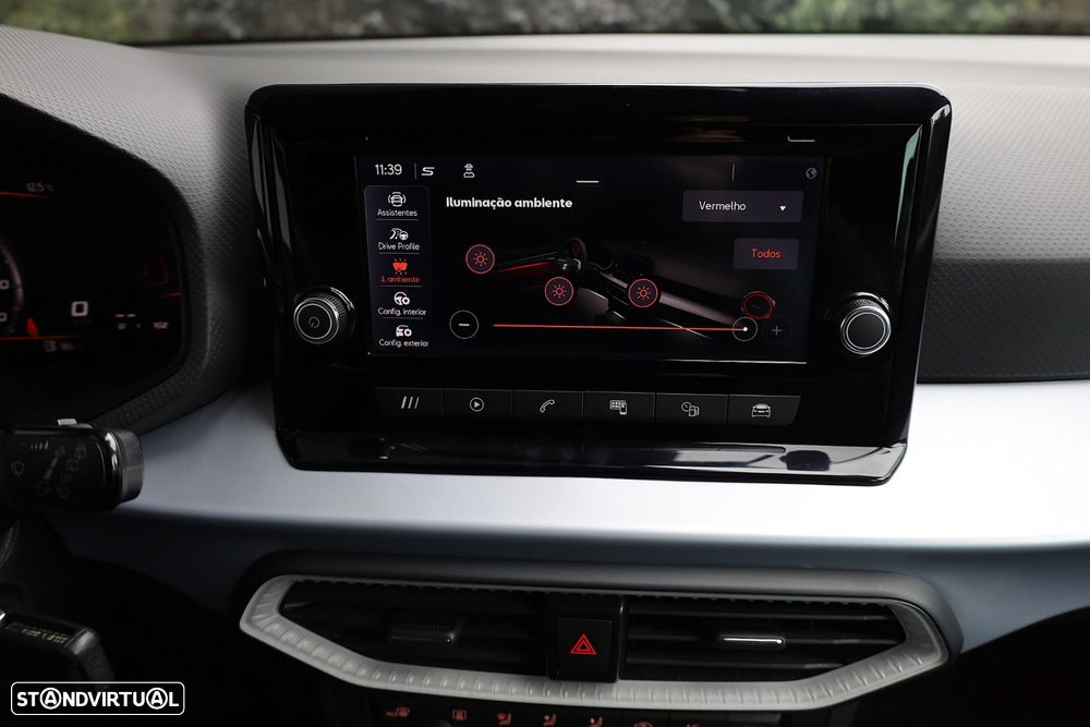 SEAT Arona 1.0 TSI FR - 38