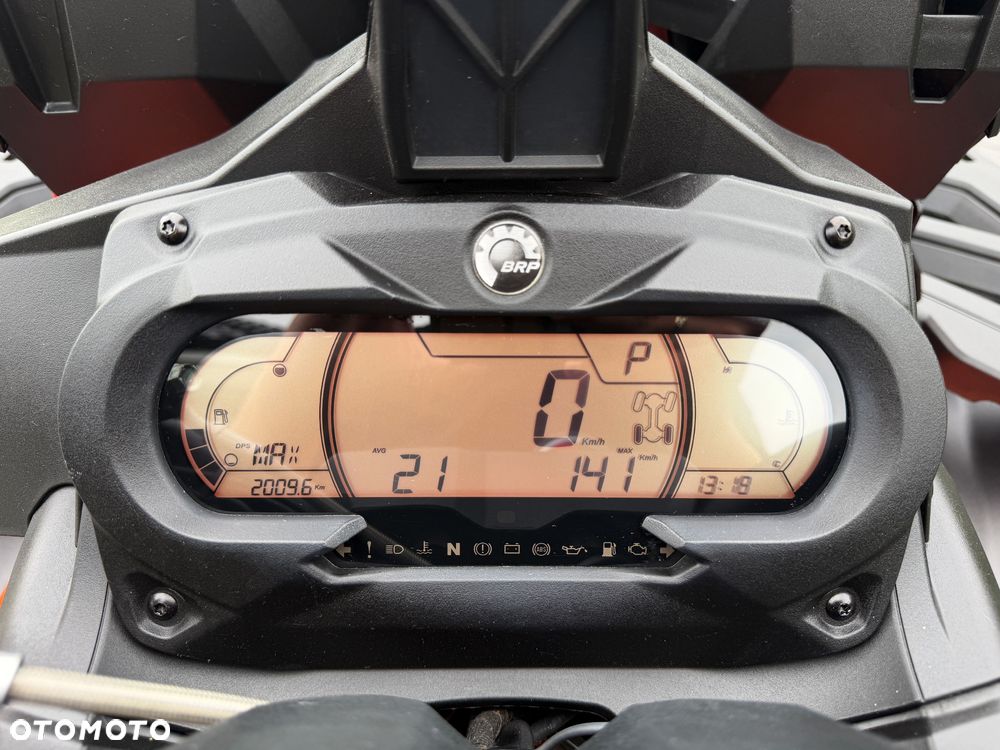 Can-Am Outlander - 26