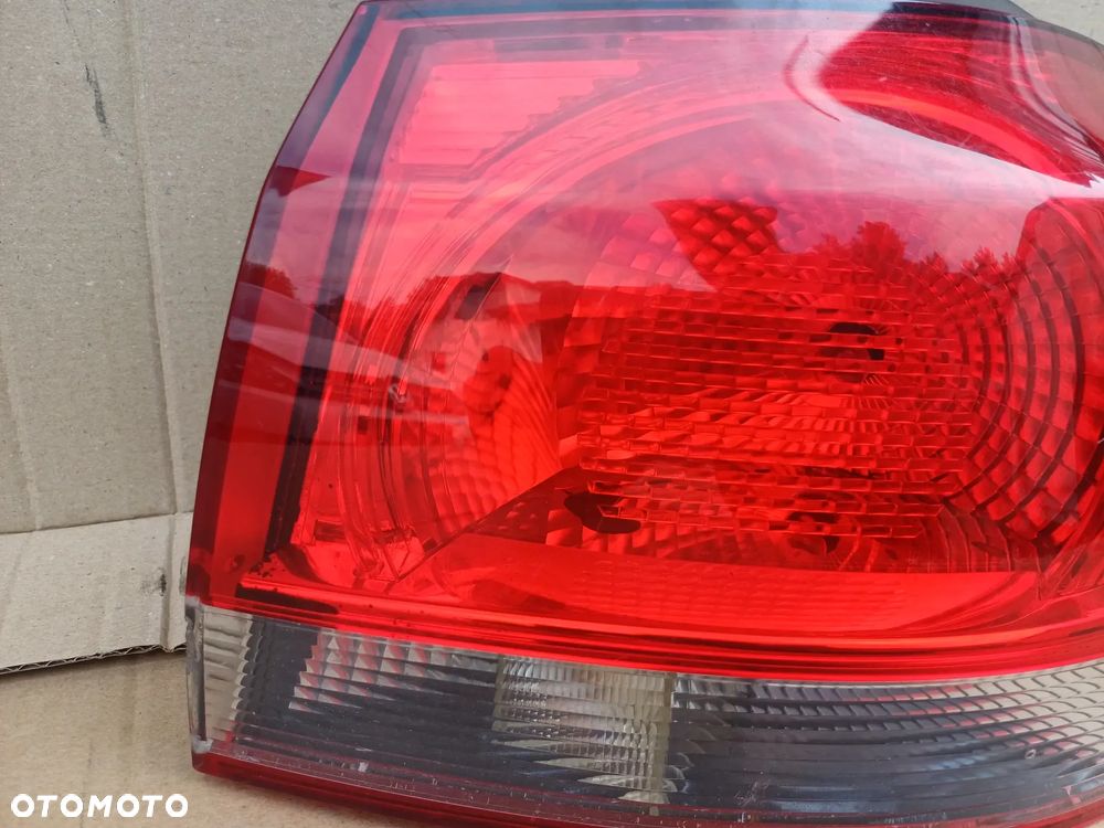 Golf VI HB 5D lampa tył prawa - 7