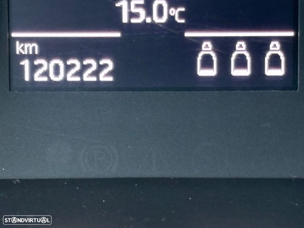 SEAT Arona 1.6 TDI Xcellence - 8