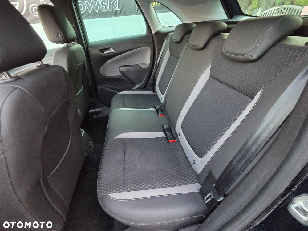 Opel Crossland X - 26