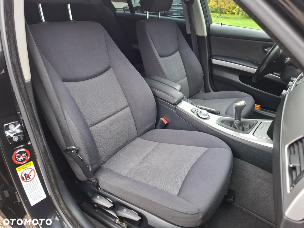 BMW Seria 3 - 20