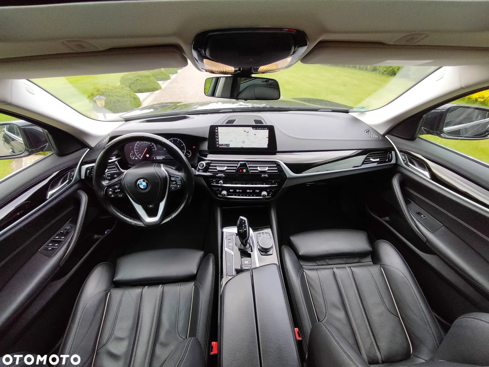 BMW Seria 5 520d Touring Luxury Line - 19