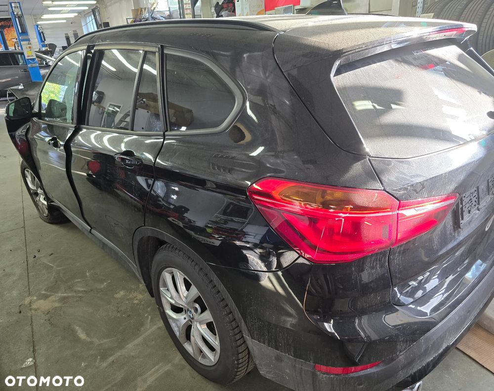 BMW X1 xDrive18d - 8