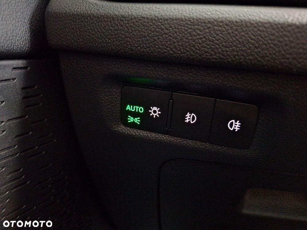 Skoda Octavia 2.0 TDI Ambition - 33