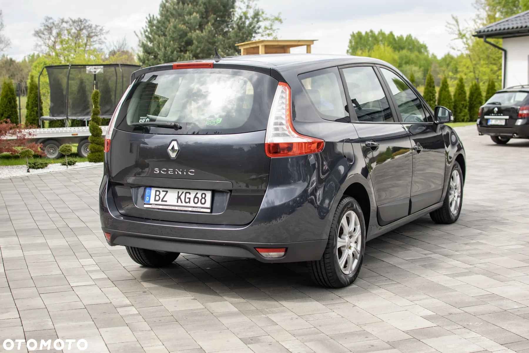 Renault Grand Scenic - 14
