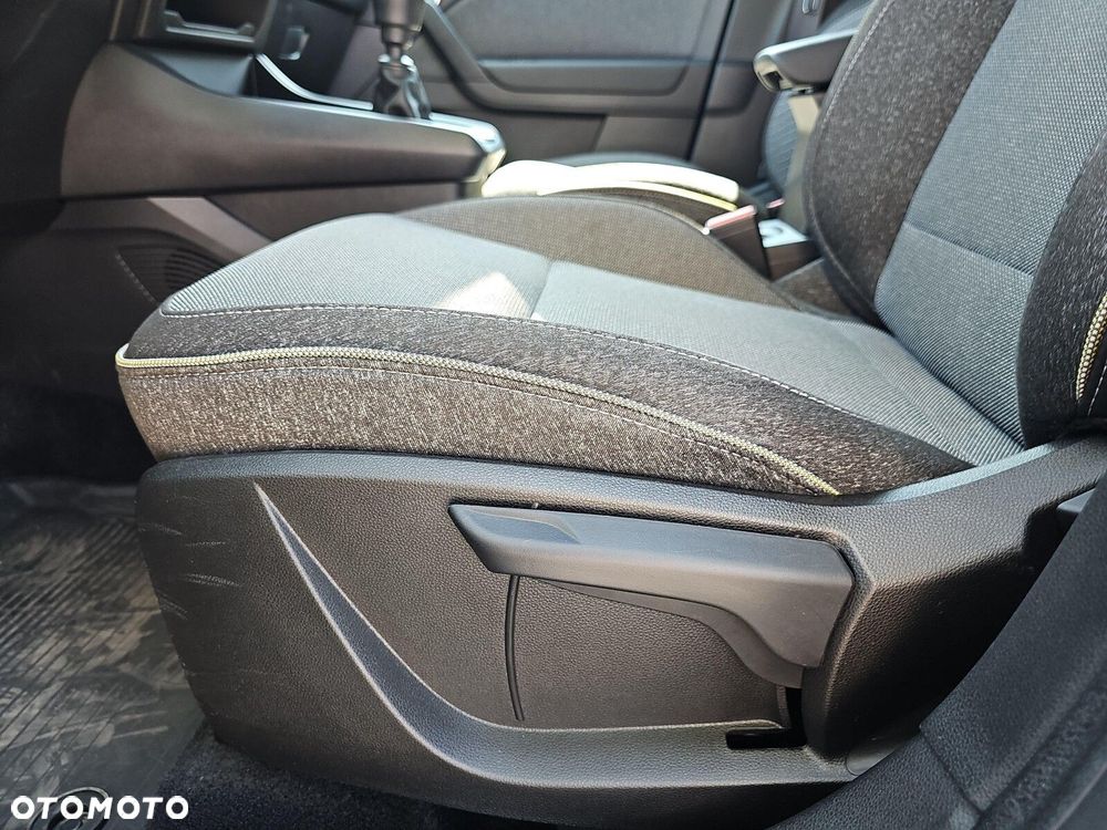 Renault Captur - 25