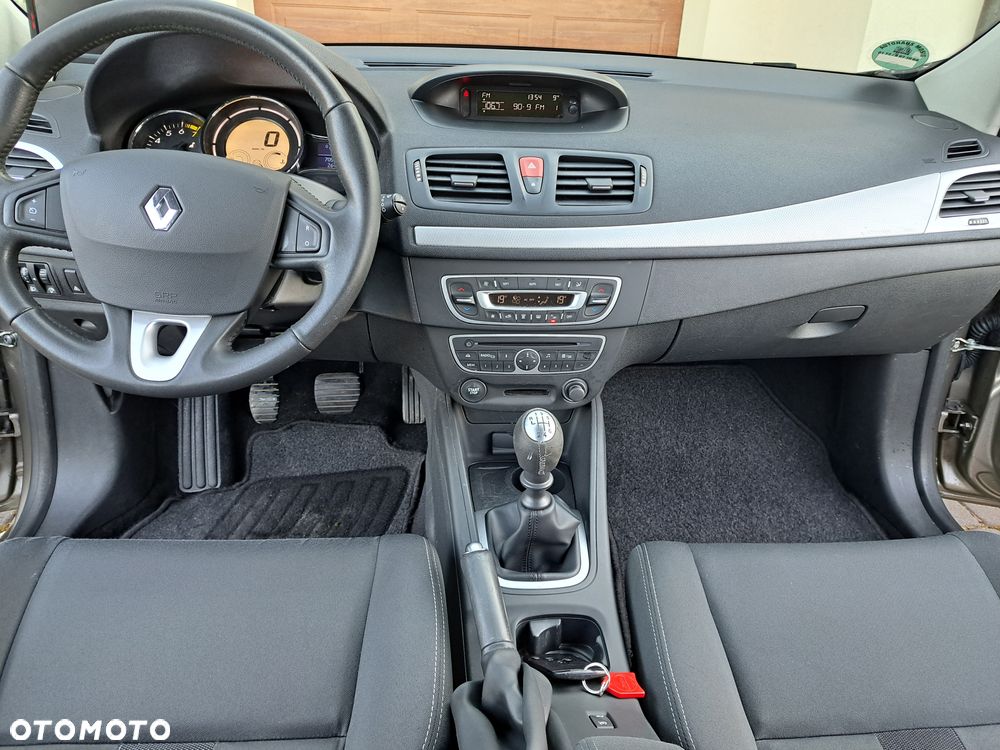 Renault Megane 1.6 16V 110 Dynamique - 24