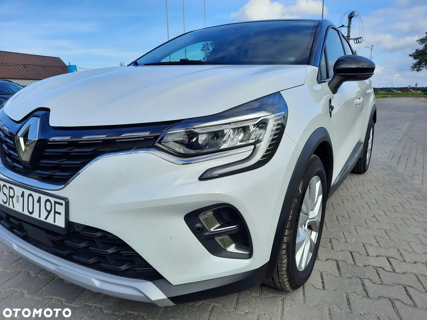 Renault Captur TCe Mild Hybrid 140 GPF EVOLUTION - 13