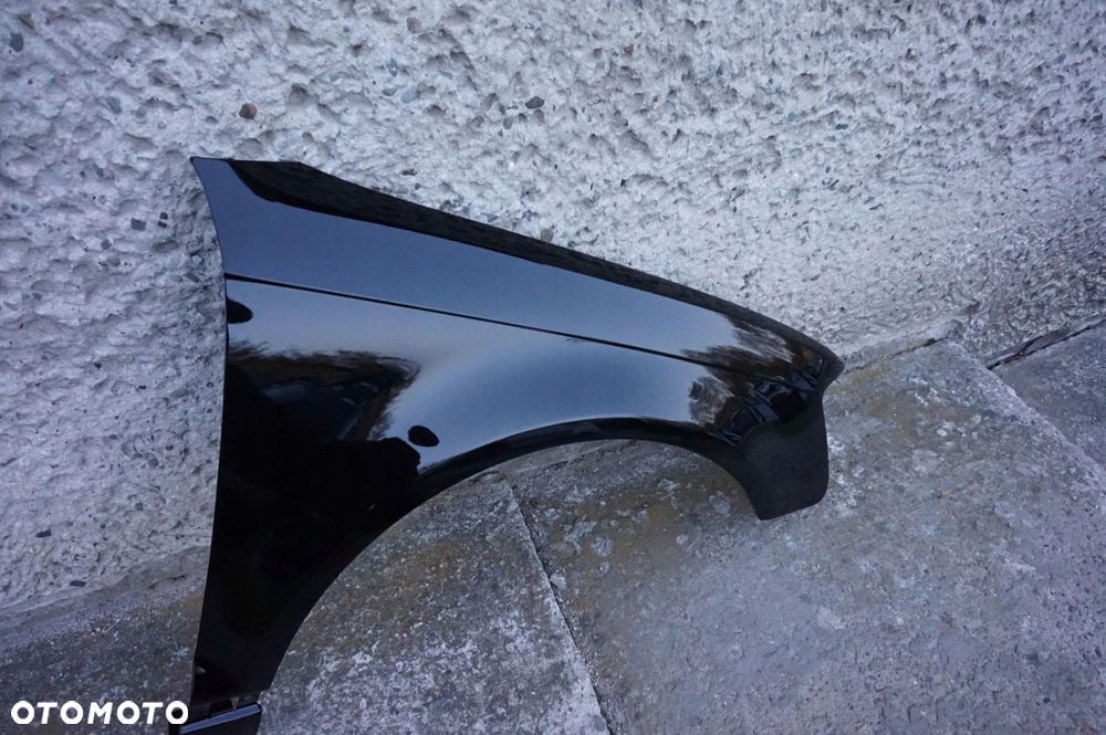 BŁOTNIK PRZEDNI PRAWY AUDI A3 8P LIFT LY9B 08/12r - 3