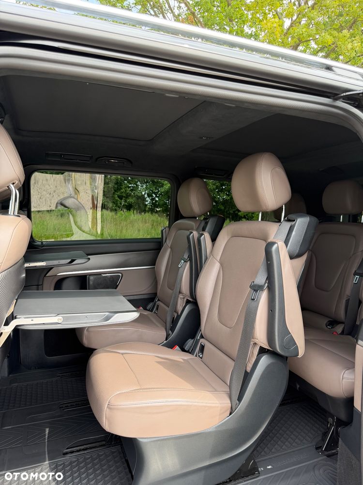 Mercedes-Benz Klasa V 300 d 4-Matic Avantgarde 9G-Tronic (d³ugi) - 27