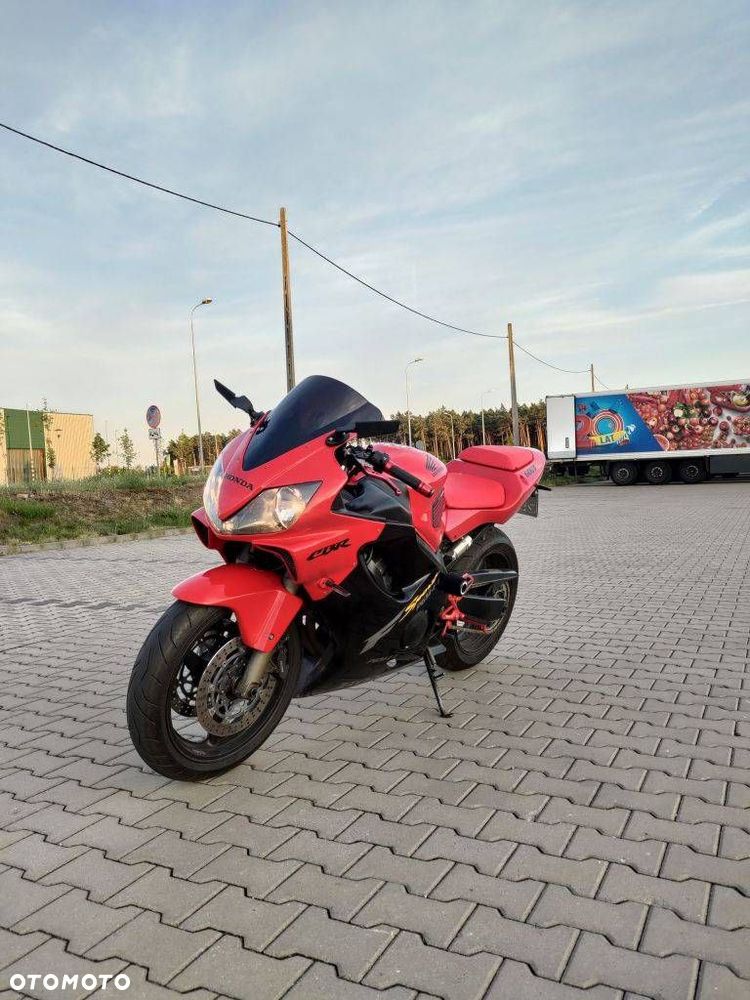 Honda CBR - 5